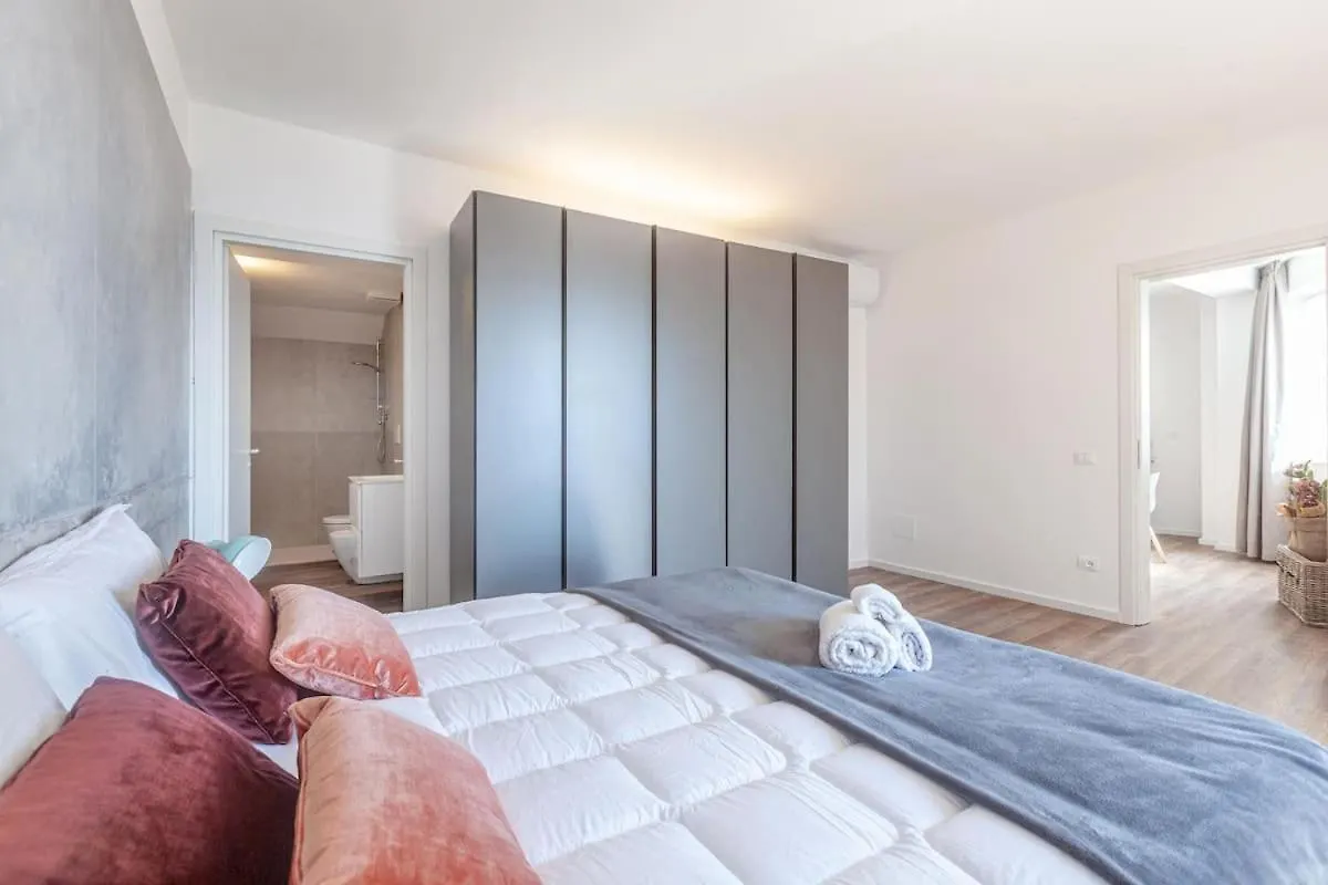 Corte Francigena Montalcino Apartment